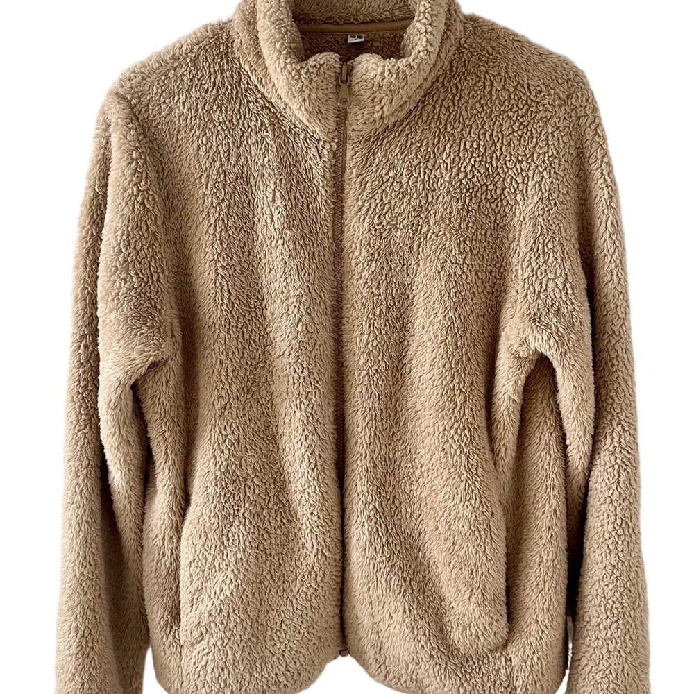 Uniqlo Beige Sherpa/Fluffy Jacket